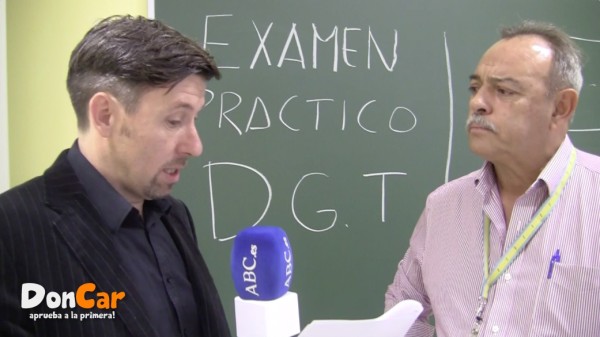 Nuestro direcor de marketing Dani Hernández en plena faena periodística.